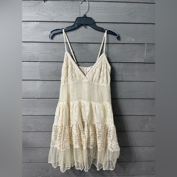 GORGEOUS Raga Anthropologie Layered Lacy Babydoll Minj Dress Sz Large - Picture 2 of 9